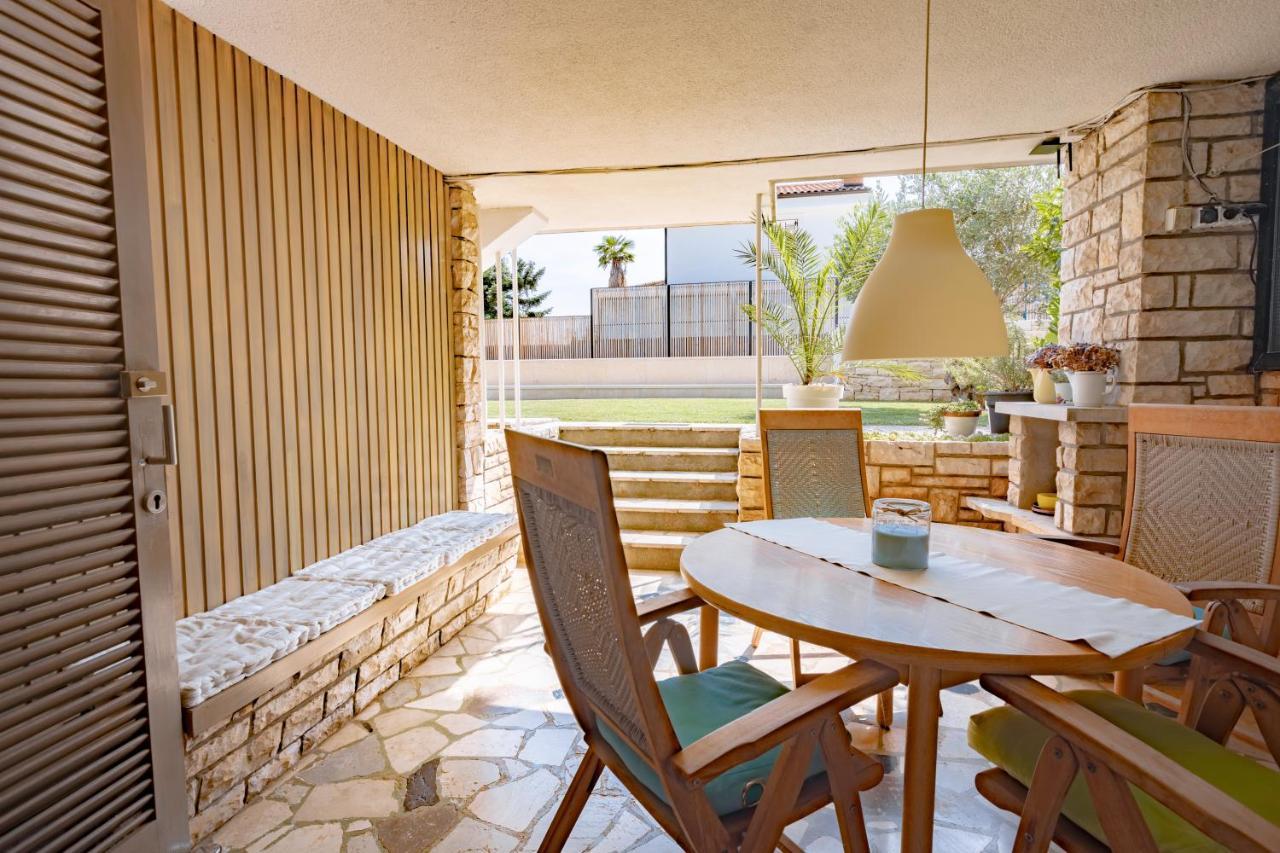 Residence Pecek Novigrad Istria Eksteriør billede