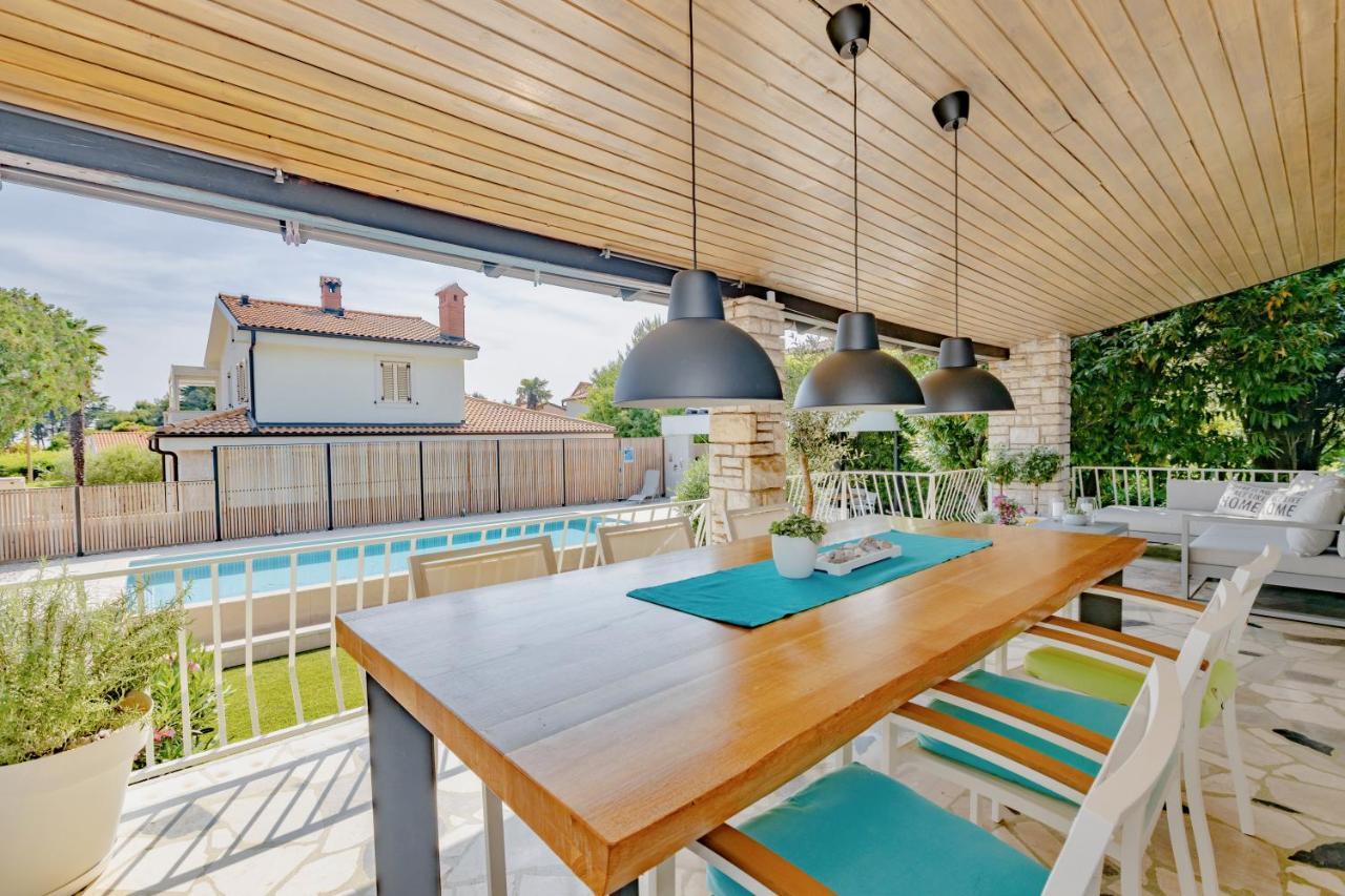 Residence Pecek Novigrad Istria Eksteriør billede
